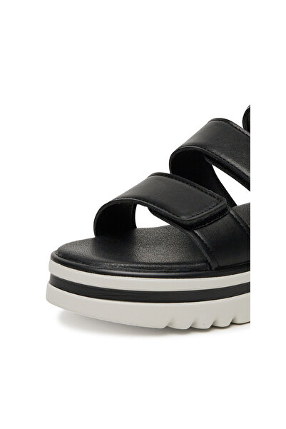 Clara Barson sandals women black