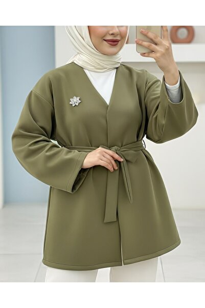 HİJABAYA Μπουφάν Scuba με λεπτομέρεια στην καρφίτσα και ζώνη στη μέση