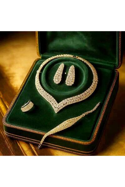 Luxiva V Form Zirkon Taşlı Gümüş Kaplama Lüks Gelin hediye Seti – Özel Tasarım