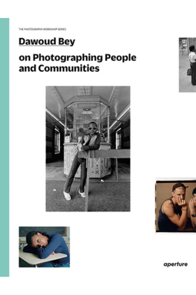 BIBLIOBAZAAR Dawoud Bey despre fotografierea oamenilor și a comunităților: Se...