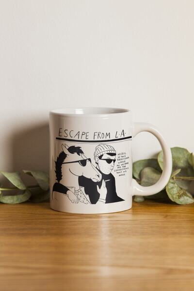 Mio Life بورسلين - اقرأ - بوجاك فارس يهرب من كوب موتو الزجاجي. .