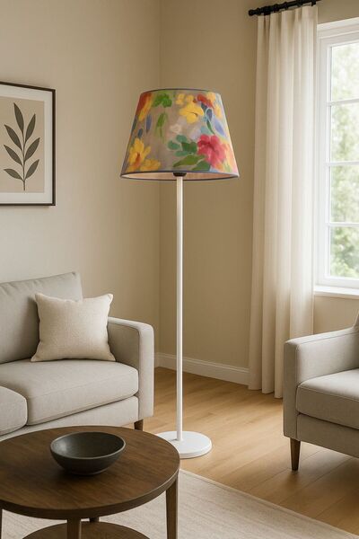 ABAJUR EVİM desenli konik şapkalı beyaz ayaklı lambader