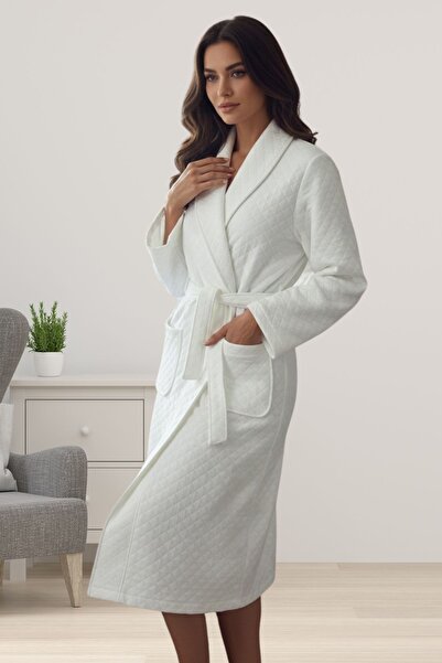 ByLohusa Effortt Ecru Long Quilted Women's Dressing Gown