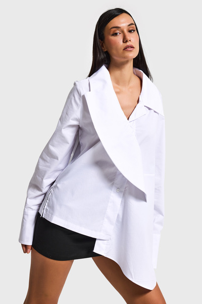 it's basic Cămașă de damă, culoare albă, cu croială largă guler, cu design special