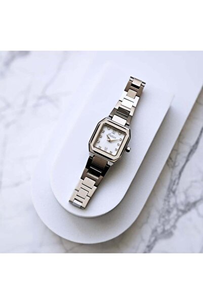 Louis Nice Women's stainless steel watch in silver