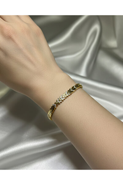 FASHİON JEWELRY Çelik Altın Kaplama Kararmaz V Model Işıltılı Taşlı Sıralı Bi...