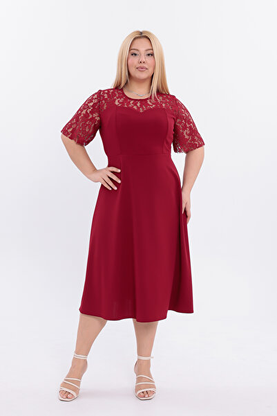 IŞILTI Modern & Elegant Stretch Fabric Crepe Fabric Lace Detail Zipper Midi Length Plus Size Evening Dress 3145