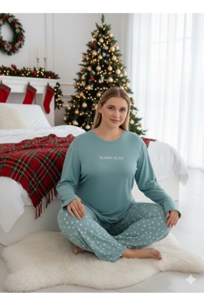 İpek Women's Long Sleeve Crew Neck Plus Size Pajama Set