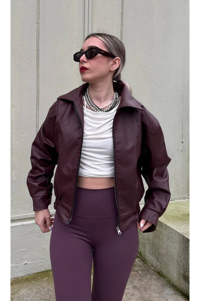 Orions Collection سترة جلدية بحزام من بافيرا بومبر