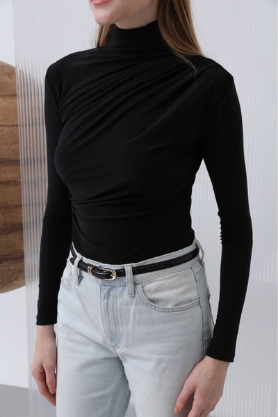 Puane BÜZGÜ DETAYLI BLUZ