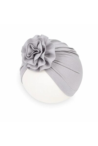 HANNA Gray turban hat with flower applied to the front