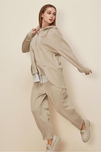 Alvina Suede Suit with Pants 46018