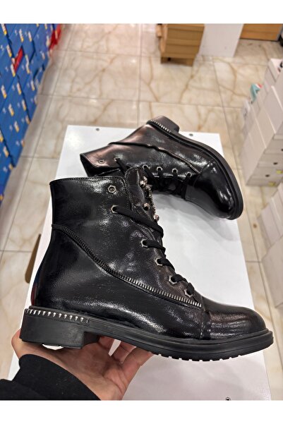 Gold Step kadın taşlı rugan bot