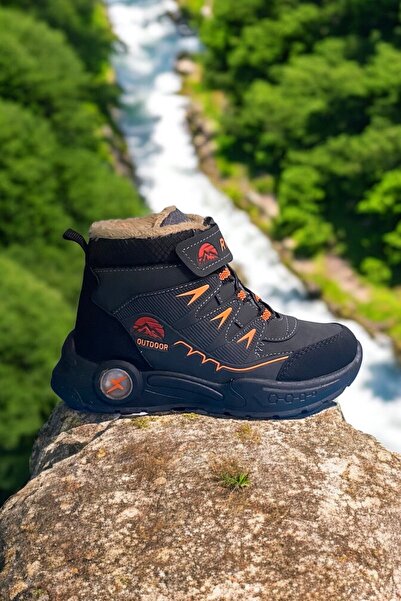 ALTUNTAŞ Erkek Çocuk Kışlık Cırt Cırtlı Anatomik Taban Rahat Bot Füme