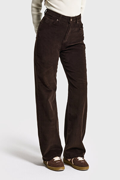 it's basic Women's Bitter Brown 26W5-136 Straight Cropped Fit Elastane Velvet...