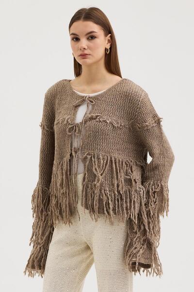 Lijuri Self-Tied Short Knit Cardigan 5194