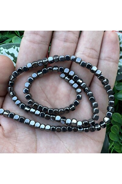 TAŞ UZMANI مكعب بيضاوي من حجر الهيماتيت المدخن 4x4 ملم