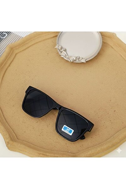 glassess Classic black sunglasses