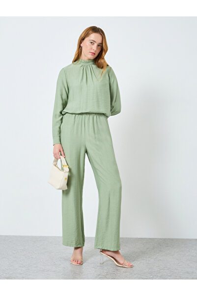 Take Two By Styli Women Solid High Neck Top and Pants Co-Ords