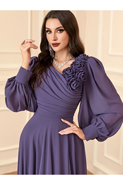 Take Two By Styli فستان ماكسي نسائي بأكمام واسعة مزين بتفاصيل زهور مطوية