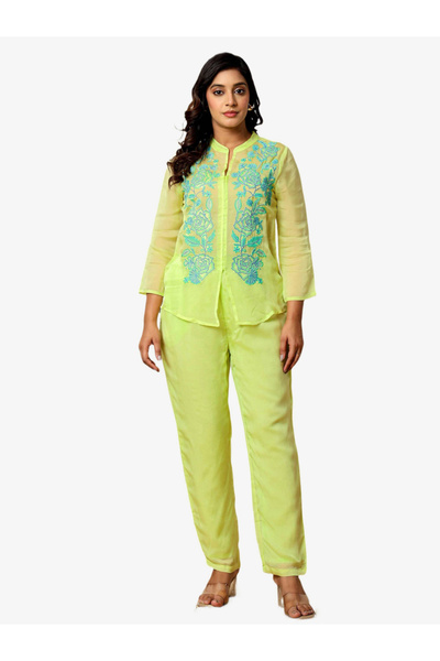 KASYA By Styli Women Green Embroidered Organza Tunic and Pants Co-Ords