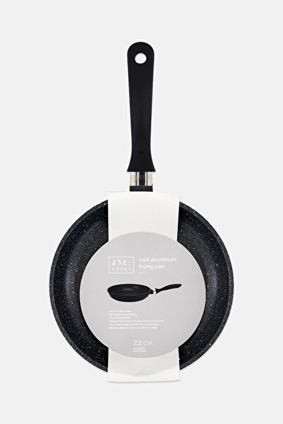 YOTO Cast Aluminium Frying Pan 22 cm, Black
