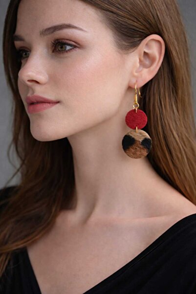 Atölye Taba Hakiki Süet Deri Kırmızı & Leopar Desen Sallantılı Küpe – El Yapımı