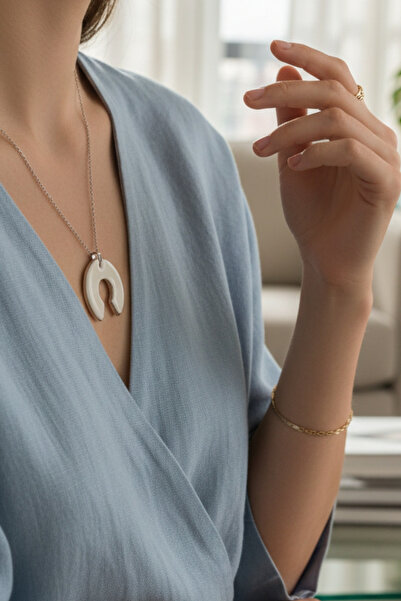 Salizera Handmade Porcelain Horse Pendant-Gold/Platinum Plated with Steel Cha...