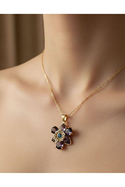 Butik Mor Kristal Taşlı Lotus Çiçeği Kolye