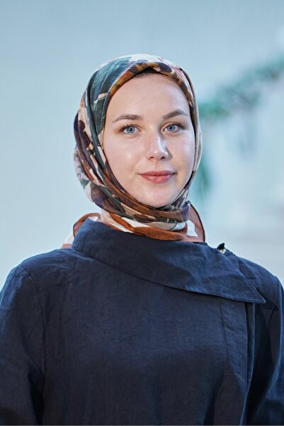 azure scarf وشاح القرفة بنمط الدخان والحناء