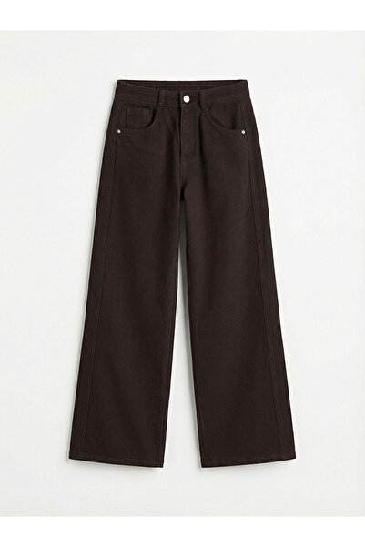 LC Waikiki Pantaloni pentru fete LCW Kids maro cu picioare late