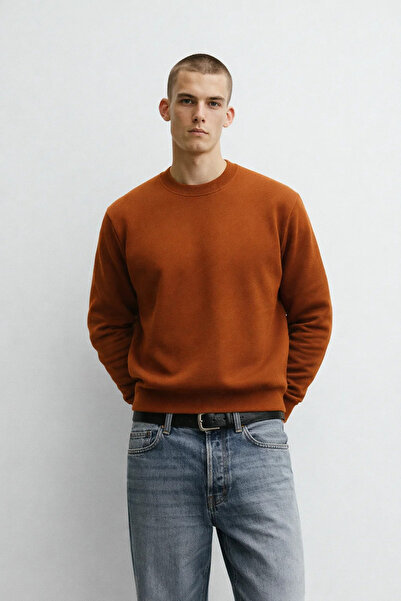 MATERIAL Ανδρικό φούτερ με λαιμόκοψη ποδηλάτου, χειμερινό, σε χρώμα κανέλας