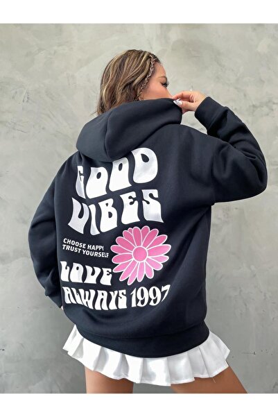 donamod Дамска черна блуза с качулка и надпис Good Vibes 1997 TS-GDVBS1997
