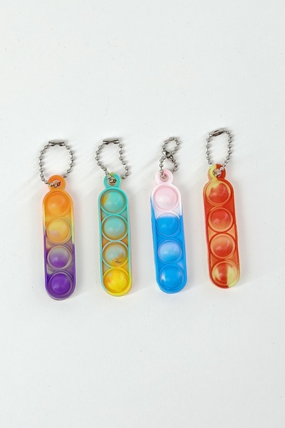 ChillOutlet Set of 4 Stress Relief Keychains