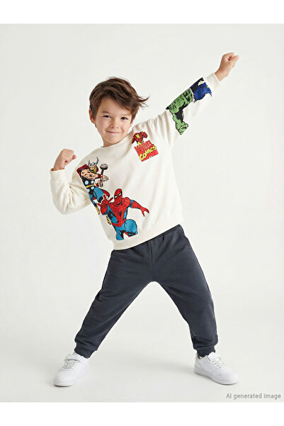 LC Waikiki Μπεζ φούτερ και παντελόνι για αγόρια Marvel Comics με τύπωμα