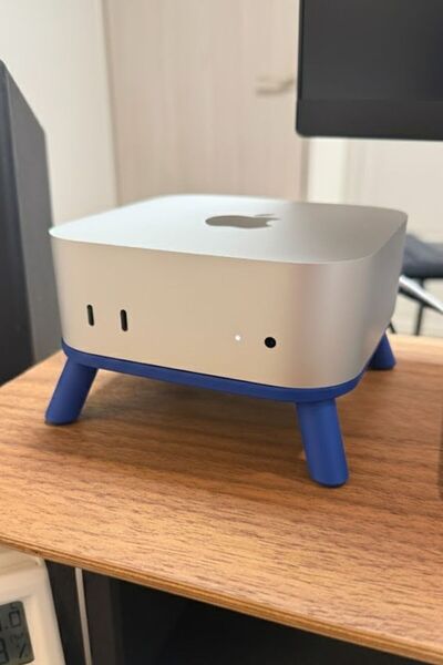 MEK حامل سطح المكتب ماك ميني إم 4 باللون الأزرق