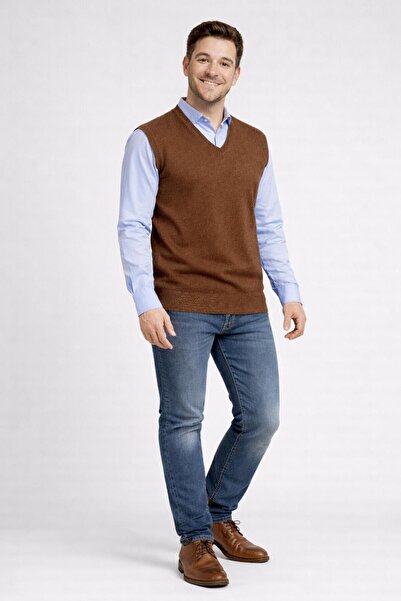 BAGİSTA BUTİK Men's V-Neck Detailled Thin Knitwear Offers a Comfortable and S...
