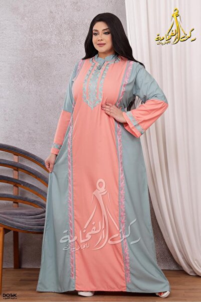 Generies A cotton abaya made from lightweight natural cotton fabric with a wa...