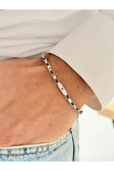 FERRO سوار رجالي من الفولاذ الفضي والأسود FRJ10100A-J مع ضمان لمدة عامين مع ع...