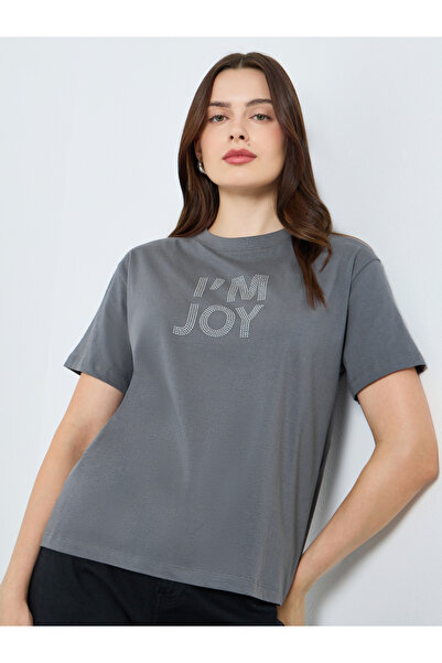 Styli Women Grey Slogan Print T-Shirt