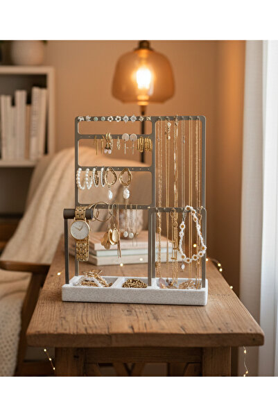 Pammuks Stand for Jewelry