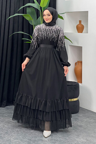 Tesettür Diyarı فستان سهرة مونا إنسى بتفاصيل من التول المكون من ست طبقات - أسود