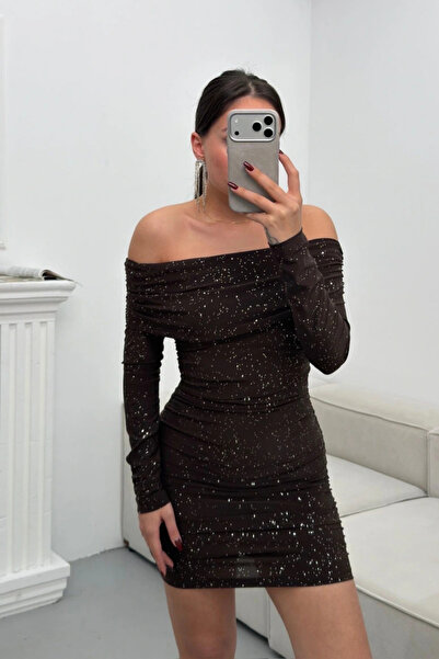 MOZENA Madonna Yaka Simli Mini Elbise