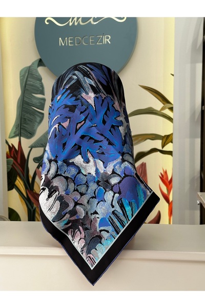 EGGO COUTURE Tivil Silk Scarf