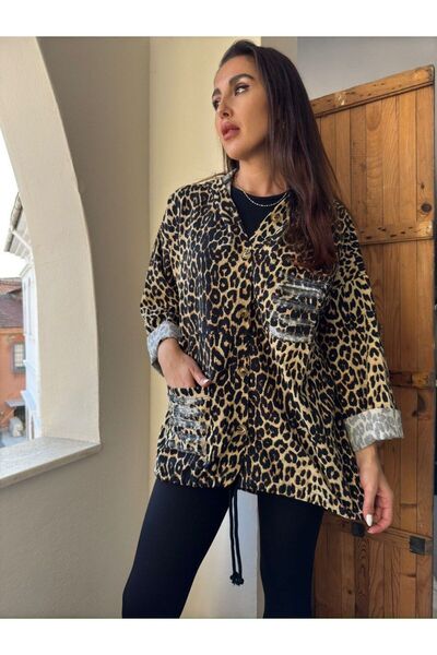 AGORATEKSTİL Women's Leopard Pattern Hooded Button Sequin Detailed Gabardine ...