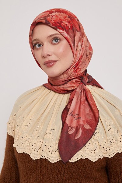 LuvenSara وشاح أوسكار |   الخريف الأحمر