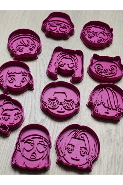 Hediyem Senin İçin K-Pop: Demon Hunters Cookie Mold Set |   Huntrix Group (Rumi, Mira, Harry, Zoey) 11 Pieces
