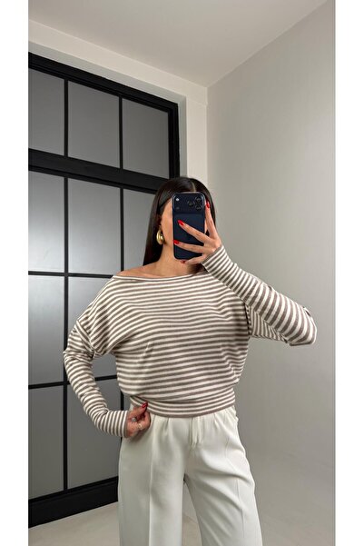 Gaus Vizon İnce Çizgili Kayık Yaka Bluz GAUS-00955