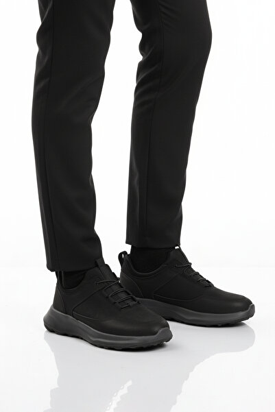 CONTEYNER ayakkabı Черни еластични мъжки обувки с връзки от лека кожа 460 M