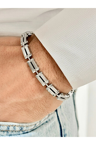 FERRO سوار رجالي من الفولاذ الفضي FRJ10148A-A مع ضمان لمدة عامين مع علبة هدايا